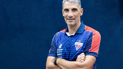Fortaleza demite técnico Juan Pablo Vojvoda após 4 temporadas