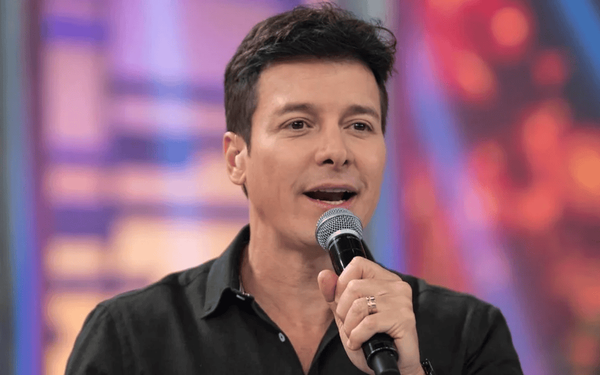 Rodrigo Faro assina contrato com a Globo e volta à emissora após 16 anos