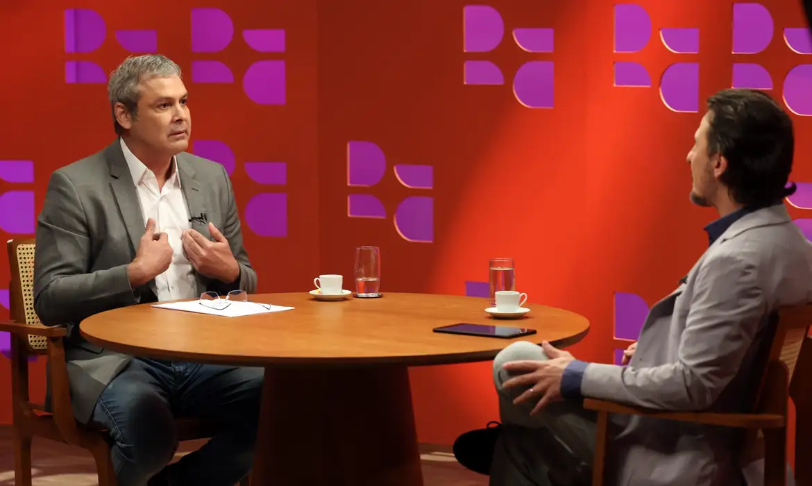 DR com Demori recebe o líder do PT na Câmara Lindbergh Farias