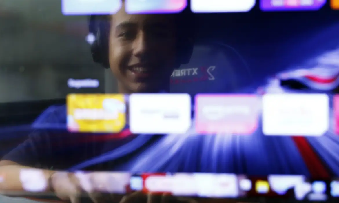 Projeto segue em analise pelo congresso nessa semana para proteger infância na rede