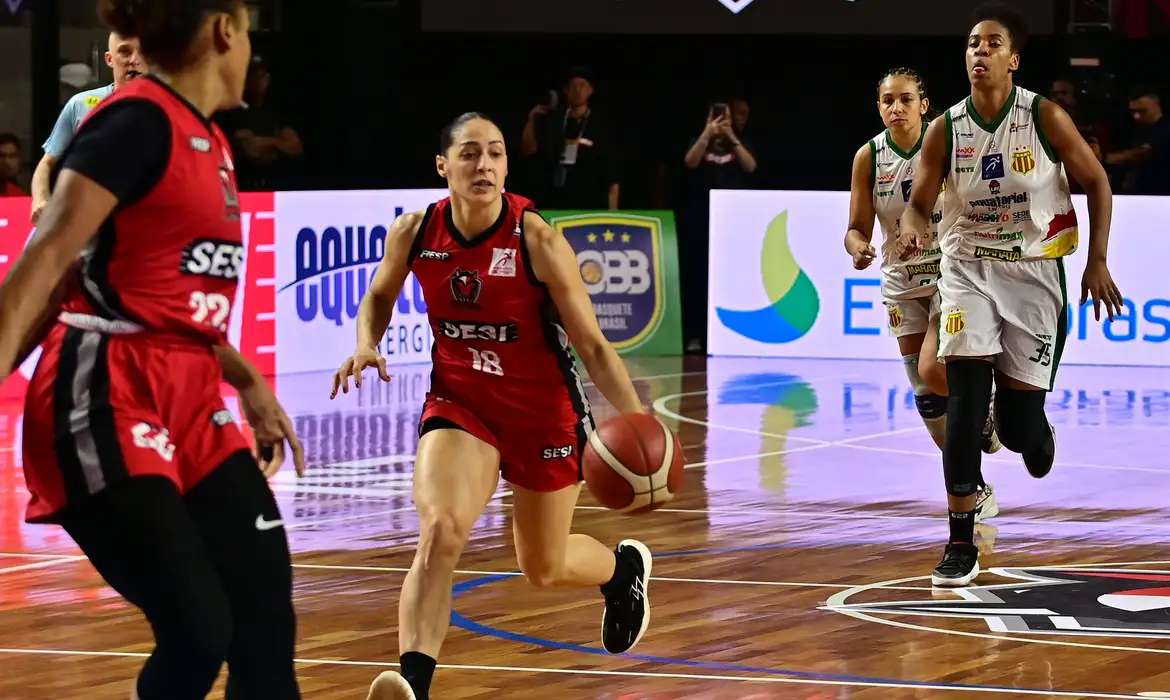 Sesi Araraquara conquista Liga de Basquete Feminino